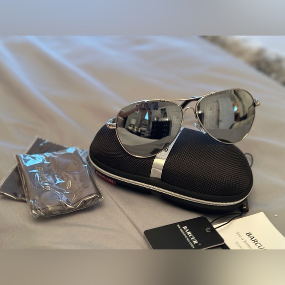 BRAND NEW UNISEX SILVER BARCUR POLARIZED SUNGLASSES - Picture 4 of 6